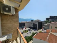 Rent, two bedroom apartment, 75m², Gospoština, Budva - image 7