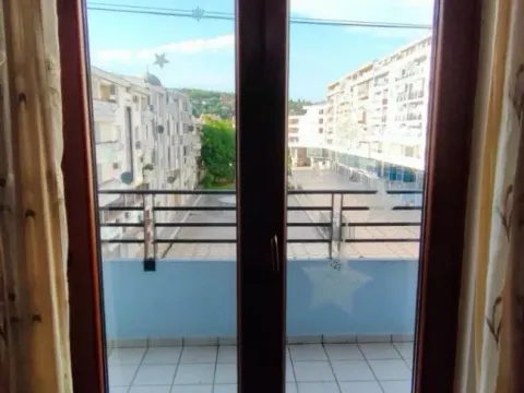 Izdavanje, jednosoban stan, 56m², Podgorica, Crna Gora - image 8