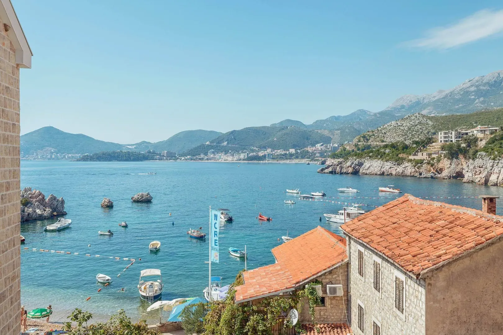 Prodaja, kuća, 320m², Pržno, Budva