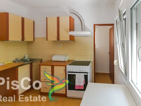 Izdavanje, kuća, 150m², Zabjelo, Podgorica - image 9