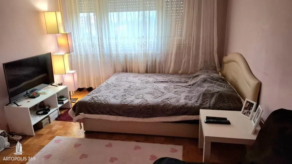Prodaja, dvosoban stan, 68m², Zemun Meandri, Zemun Sve Podlokacije
