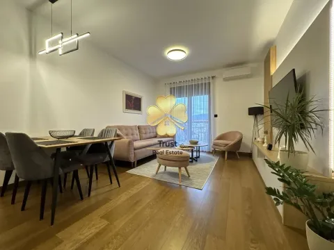 Izdavanje, jednosoban stan, 55m², Ljubović, Podgorica