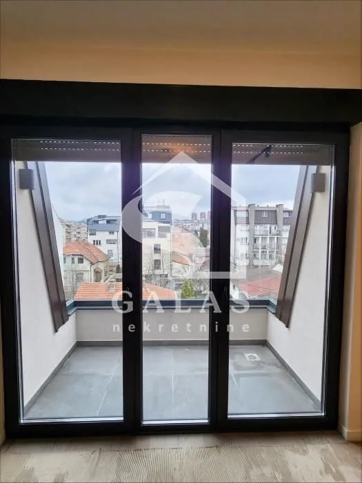 Sale, apartment, 43m², Lekino Brdo, Voždovac Sve Podlokacije