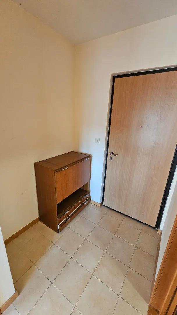 Prodaja, jednosoban stan, 45m², Stari Aerodrom, Podgorica