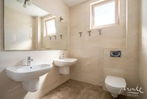 Sale, three bedroom apartment, 98m², Bečići, Budva - image 24