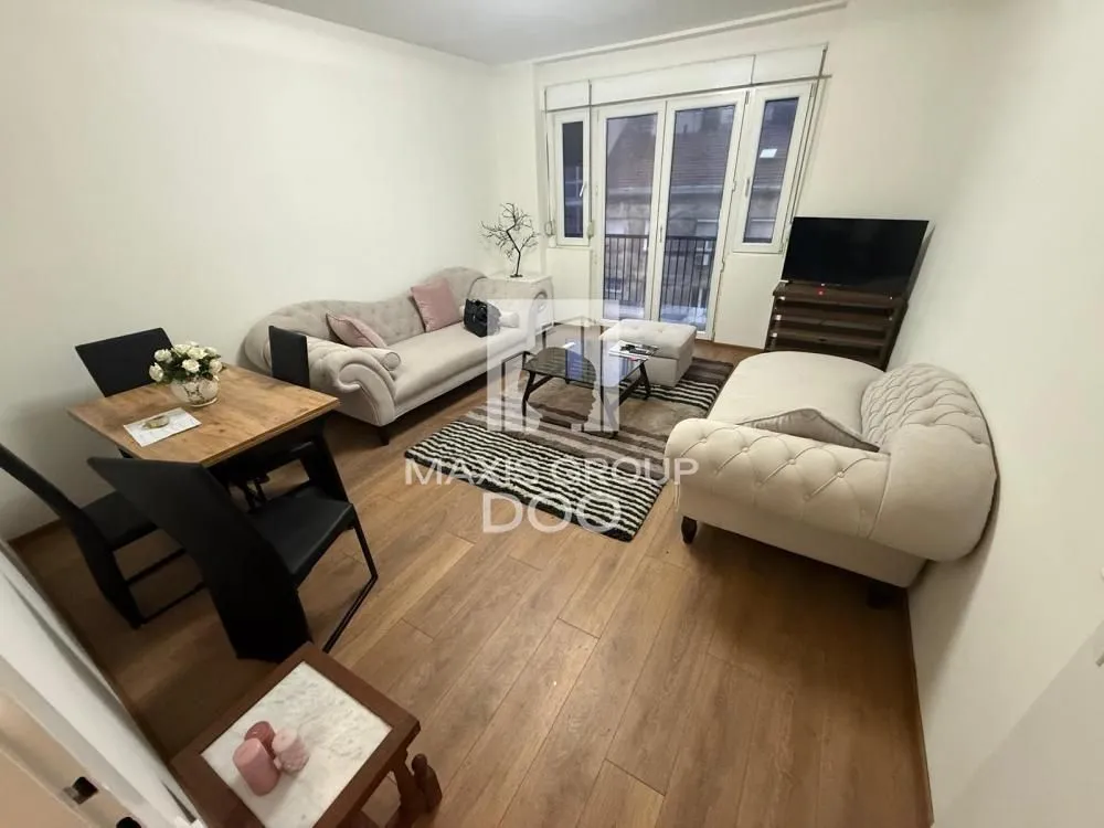 Sale, three bedroom apartment, 60m², Palata Pravde, Beograd