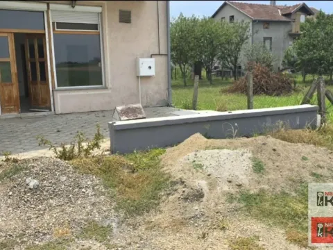 Izdavanje, poslovni prostor, 60m², Futog, Novi Sad Sve Podlokacije - image 2