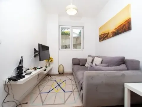 Sale, apartment, 62m², Centar, Tivat - image 6