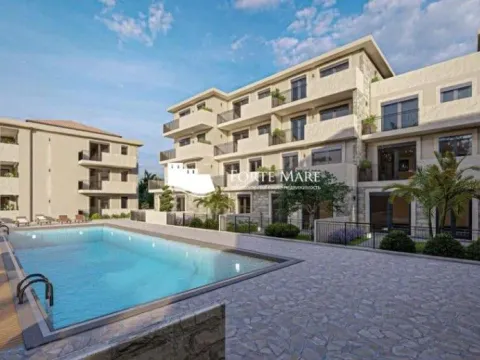 Prodaja, jednosoban stan, 50m², Baošići, Herceg Novi - image 3