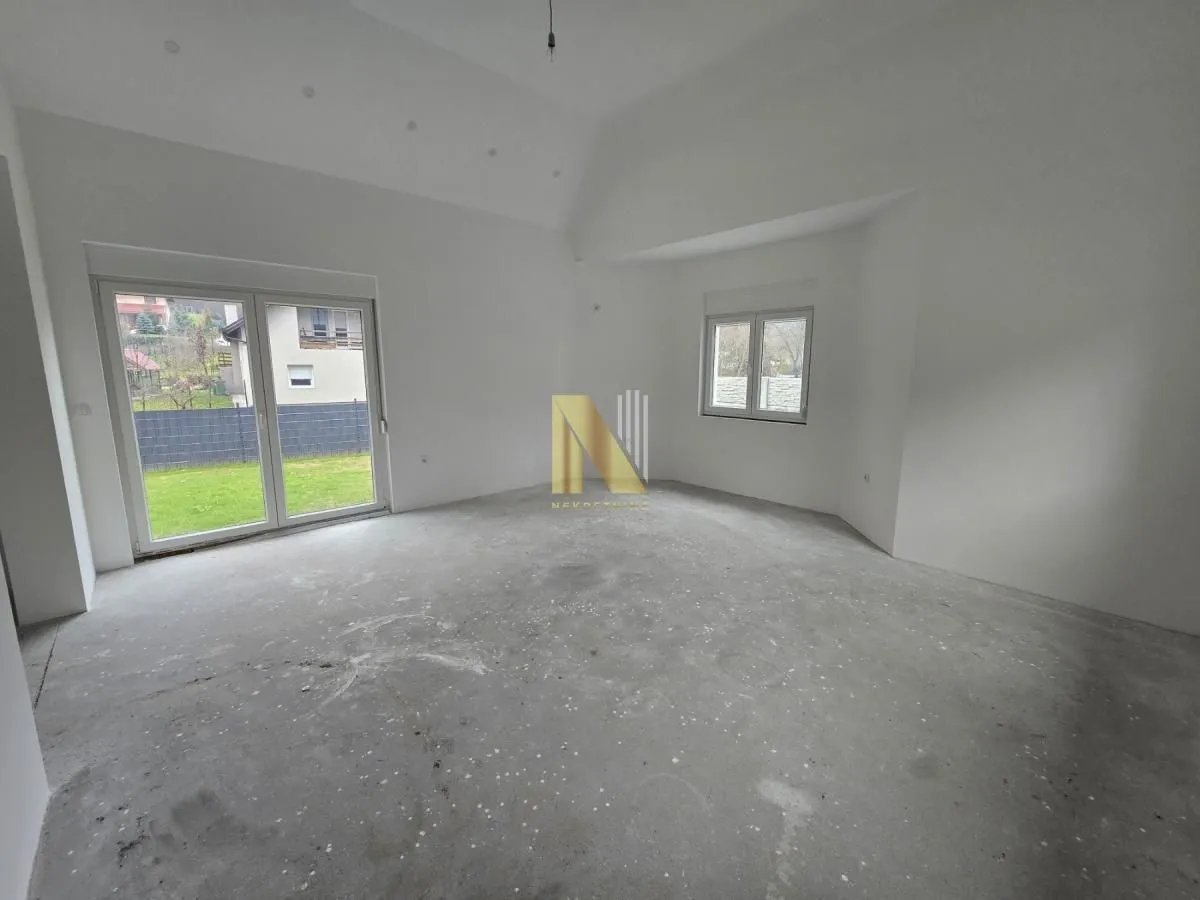 Prodaja, kuća, 125m², Ledinci, Petrovaradin