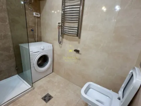Izdavanje, dvosoban stan, 75m², Centar, Podgorica - image 3