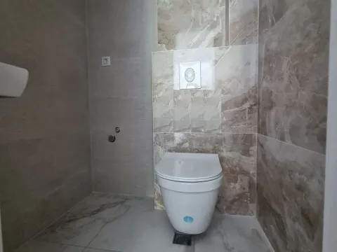 Prodaja, trosoban stan, 82m², Mažina, Tivat - image 24