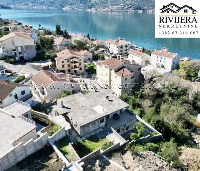 Prodaja, kuća, 289m², Dobrota, Kotor