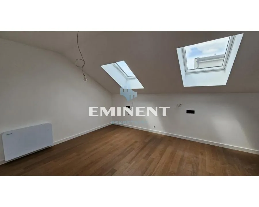 Sale, two bedroom apartment, 57m², Savski Venac, Beograd