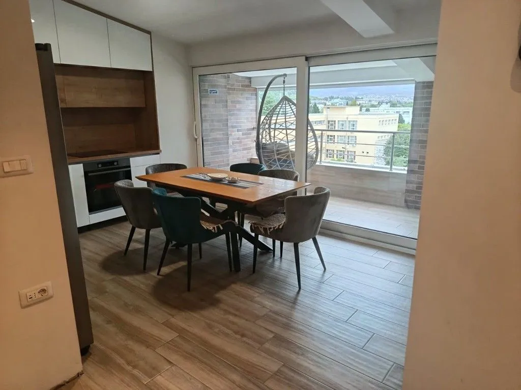 Rent, two bedroom apartment, 100m², Preko Morače, Podgorica
