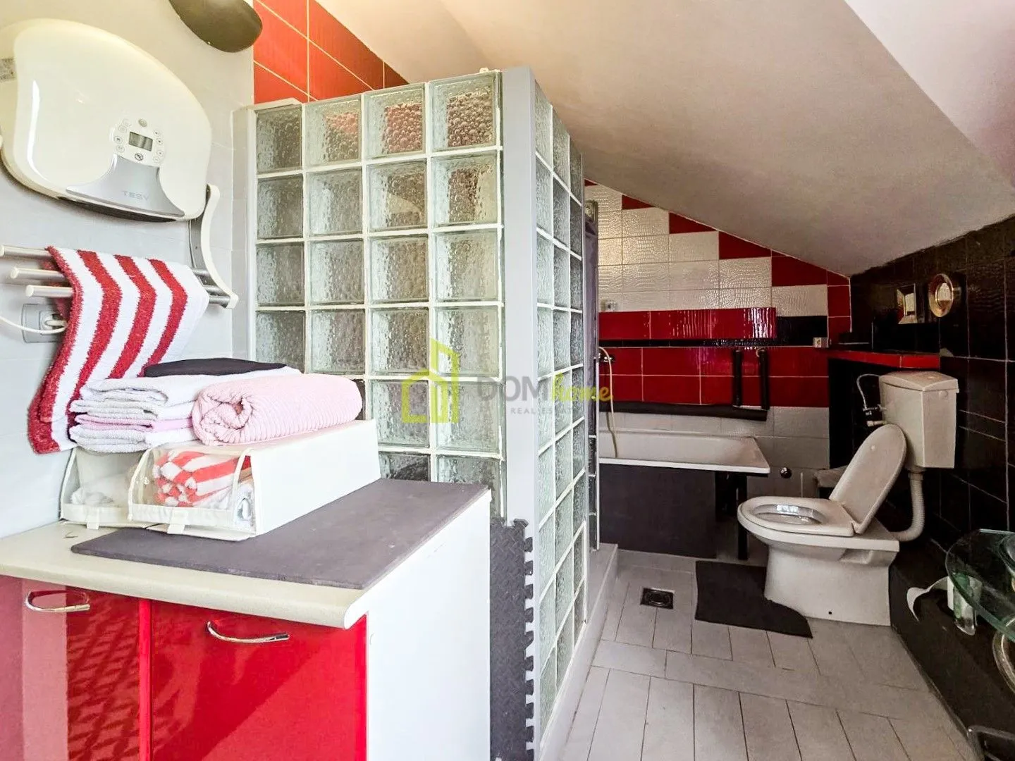 Izdavanje, trosoban stan, 115m², Zabjelo, Podgorica