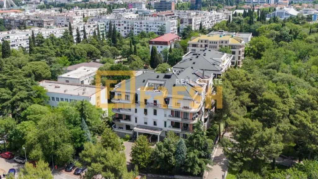 Izdavanje, jednosoban stan, 60m², Preko Morače, Podgorica