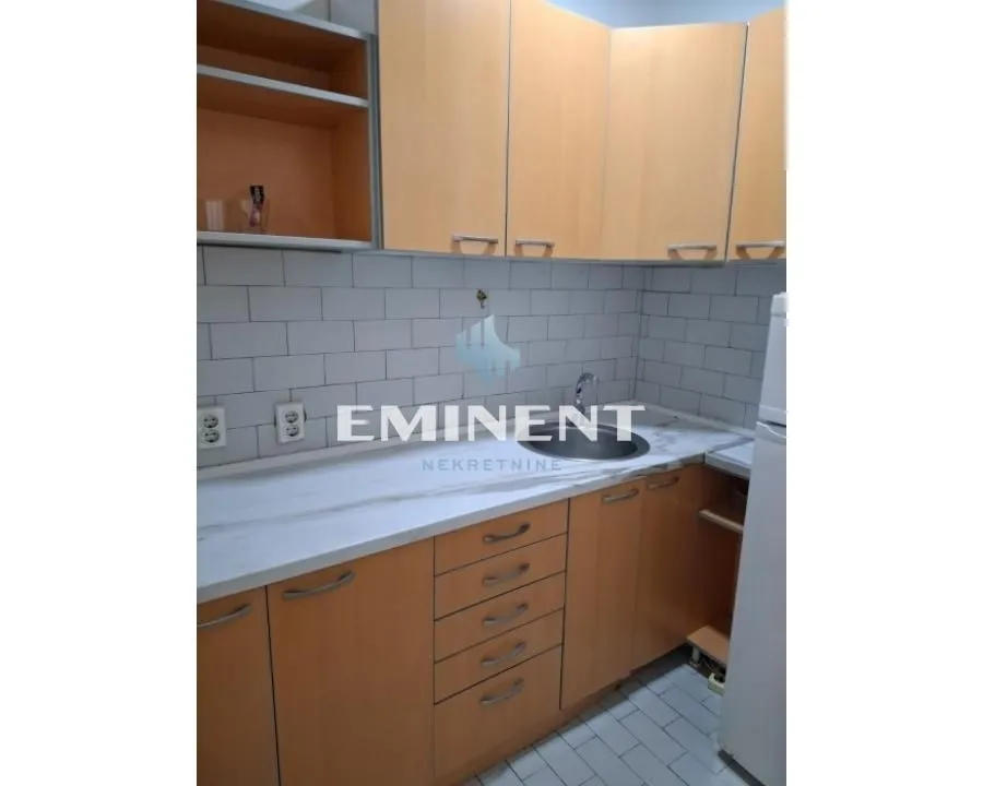 Rent, office space, 200m², Novi Beograd Blok 37, Novi Beograd Sve Podlokacije