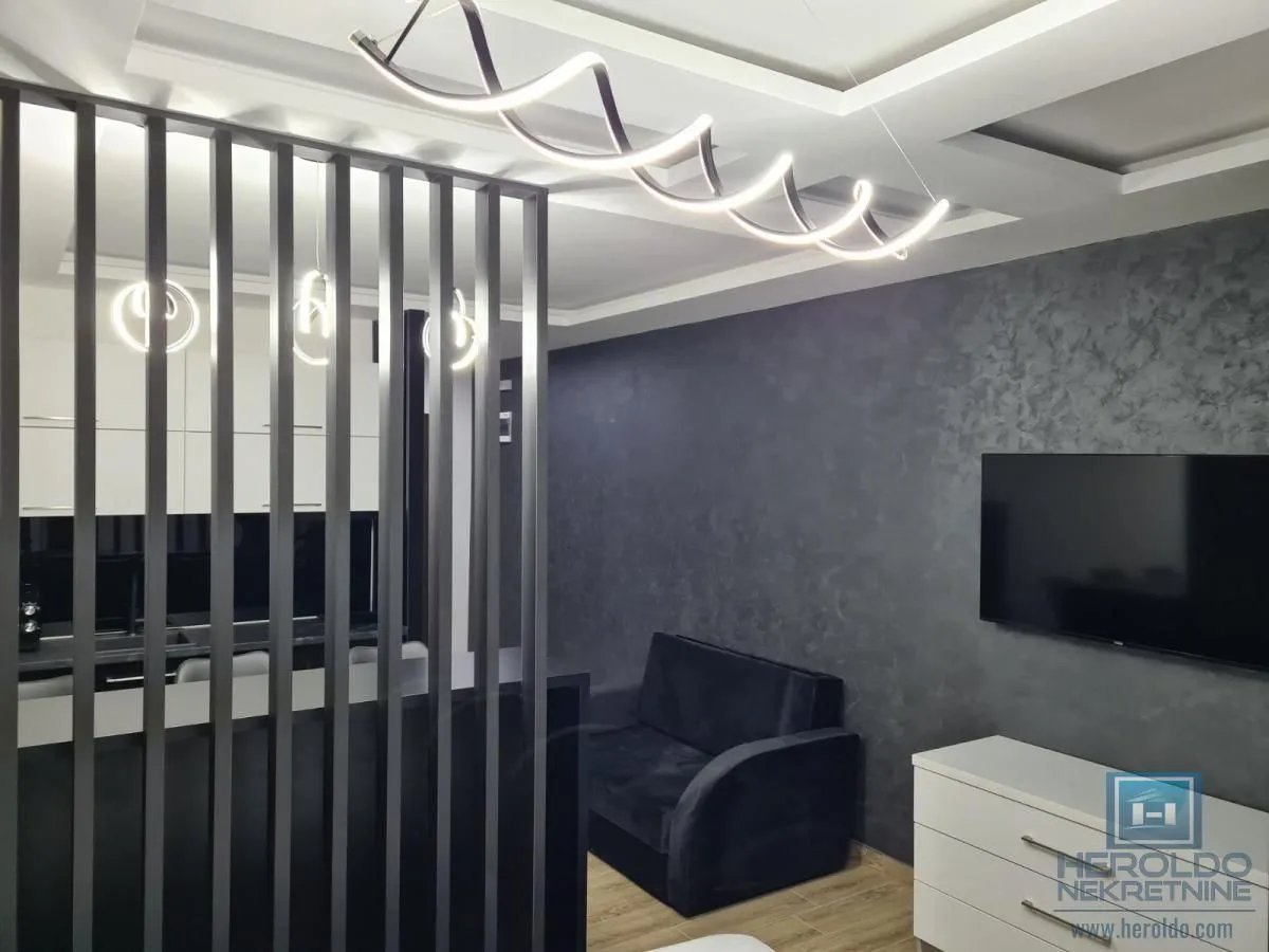 Prodaja, jednosoban stan, 30m², Kraljevi Čardaci, Kopaonik