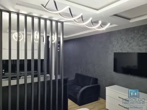 Sale, one bedroom apartment, 30m², Kraljevi Čardaci, Kopaonik - image 2