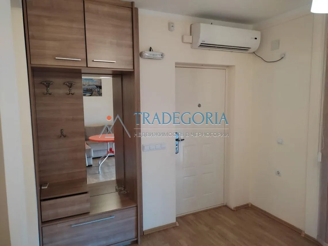 Prodaja, trosoban stan, 83m², Dobra Voda, Bar
