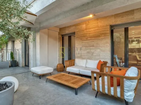 Prodaja, dvosoban stan, 90m², Gorica C, Podgorica - image 19