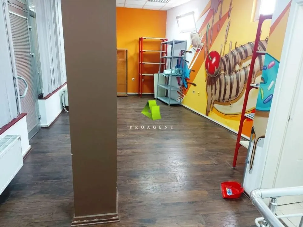 Sale, office space, 56m², Palilula, Niš