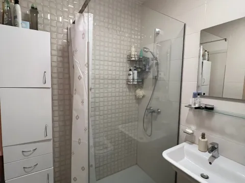 Sale, one bedroom apartment, 53m², City Kvart, Podgorica - image 12