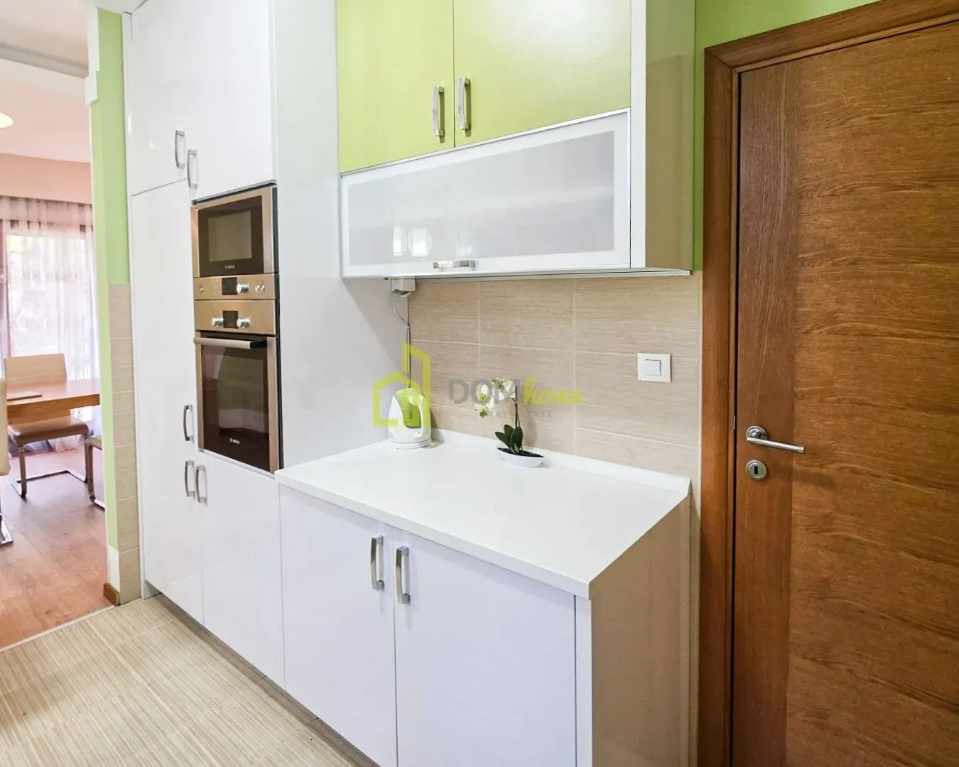 Prodaja, trosoban stan, 197m², Vezirov Most, Podgorica