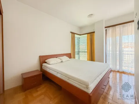 Izdavanje, dvosoban stan, 100m², Preko Morače, Podgorica - image 11