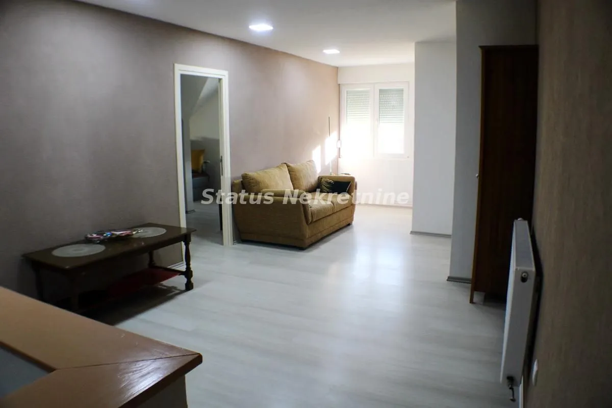 Sale, house, 159m², Beočin, Srbija