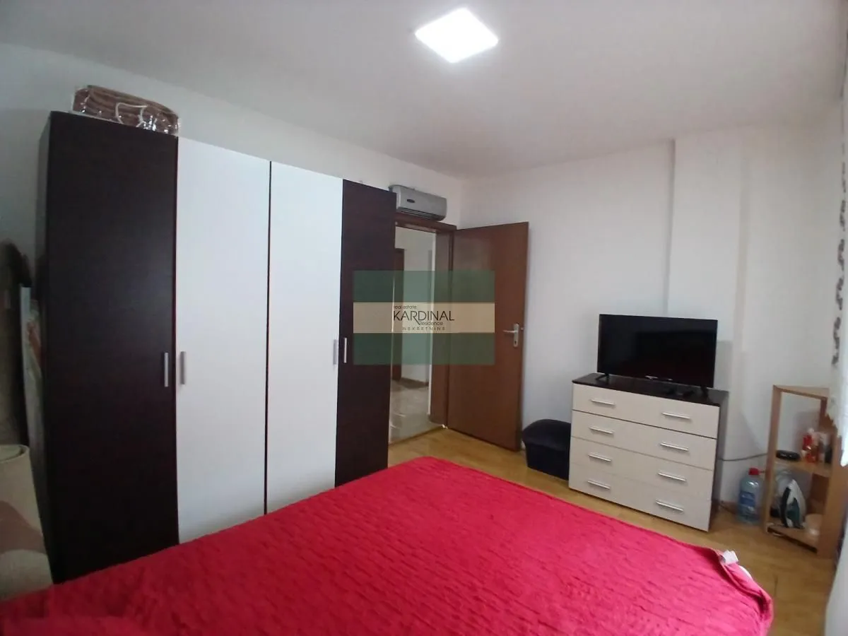 Prodaja, kuća, 316m², Trnava, Jagodina
