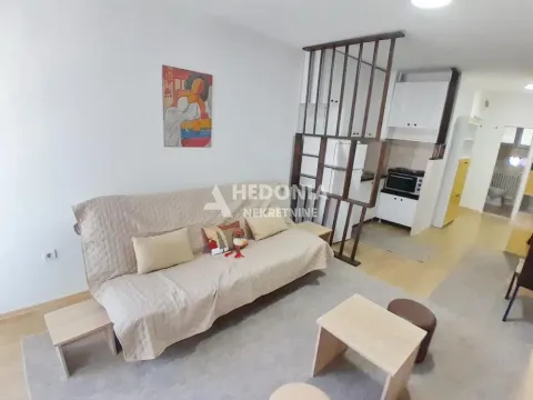 Prodaja, stan, 28m², Zemun Sve Podlokacije, Beograd - image 7