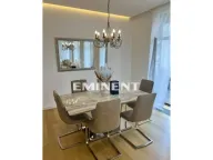 Izdavanje, trosoban stan, 205m², Novi Beograd Blok 65, Novi Beograd Sve Podlokacije - image 10