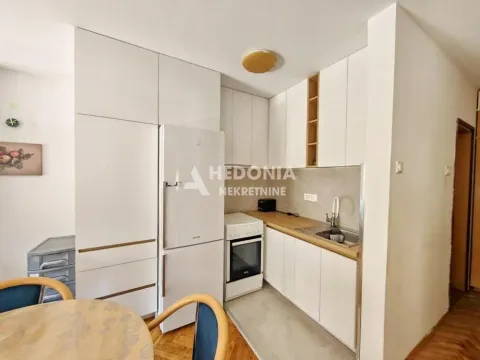 Rent, two bedroom apartment, 55m², Čukarica, Beograd - image 9