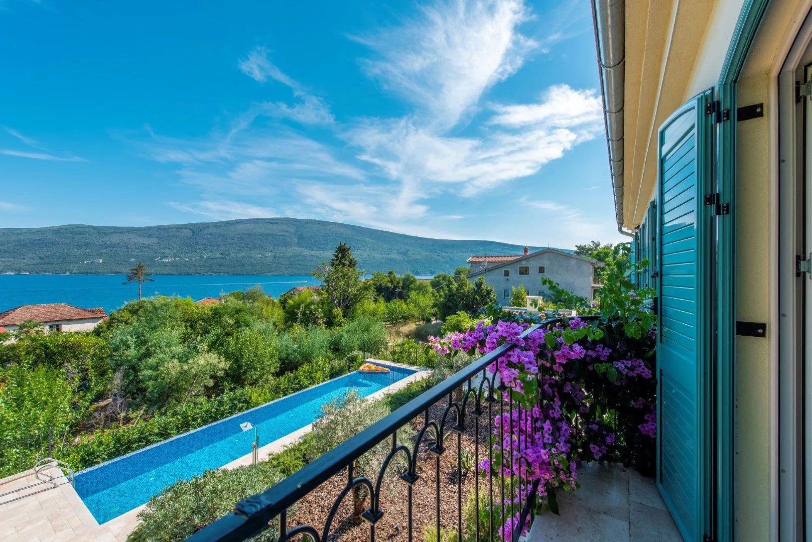 Prodaja, kuća, 198m², Baošići, Herceg Novi