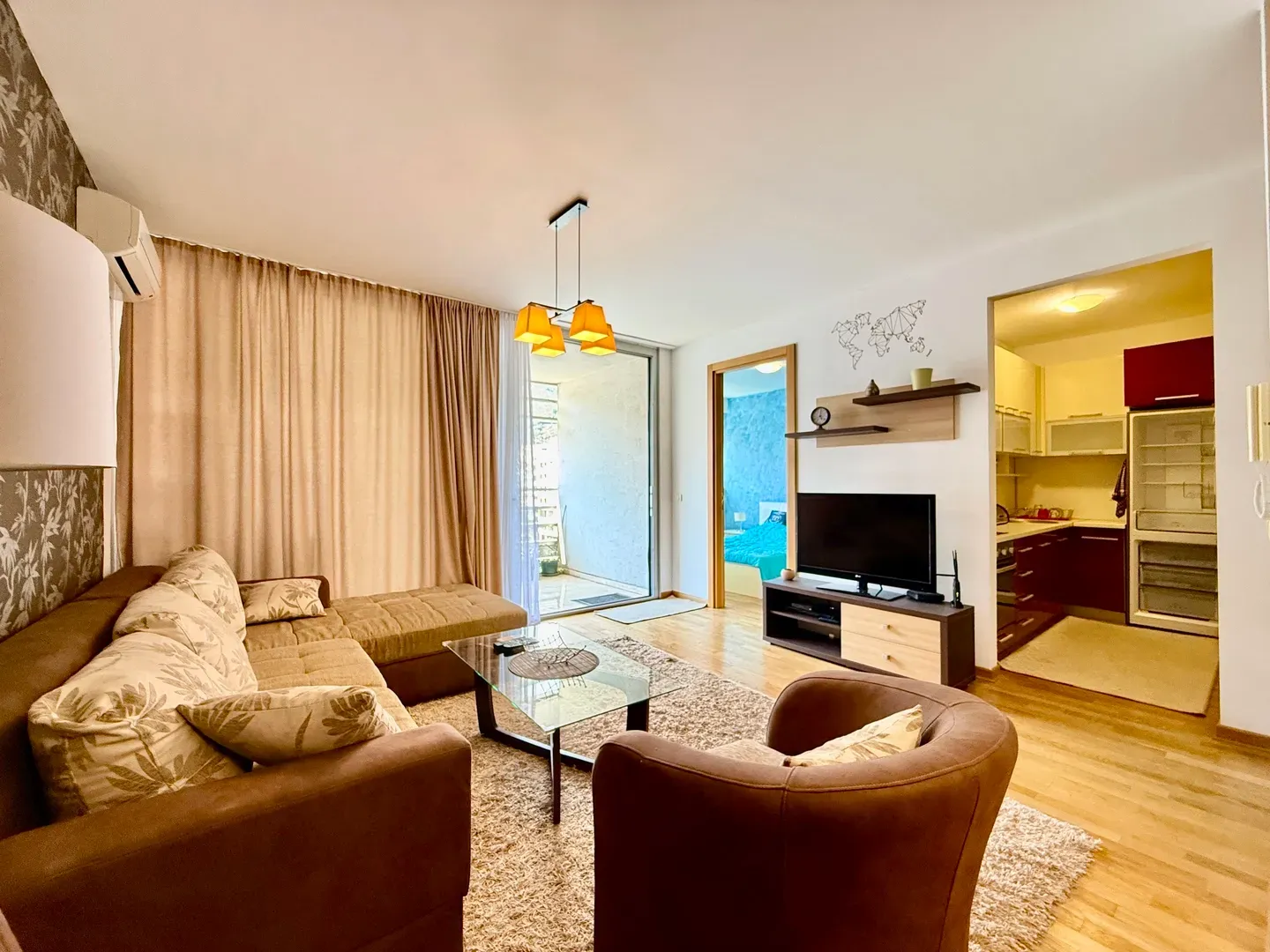 Rent, one bedroom apartment, 54m², Centar, Budva