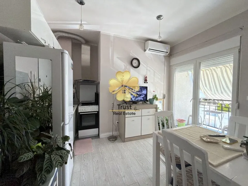 Sale, studio apartment, 24m², Stari Aerodrom, Podgorica