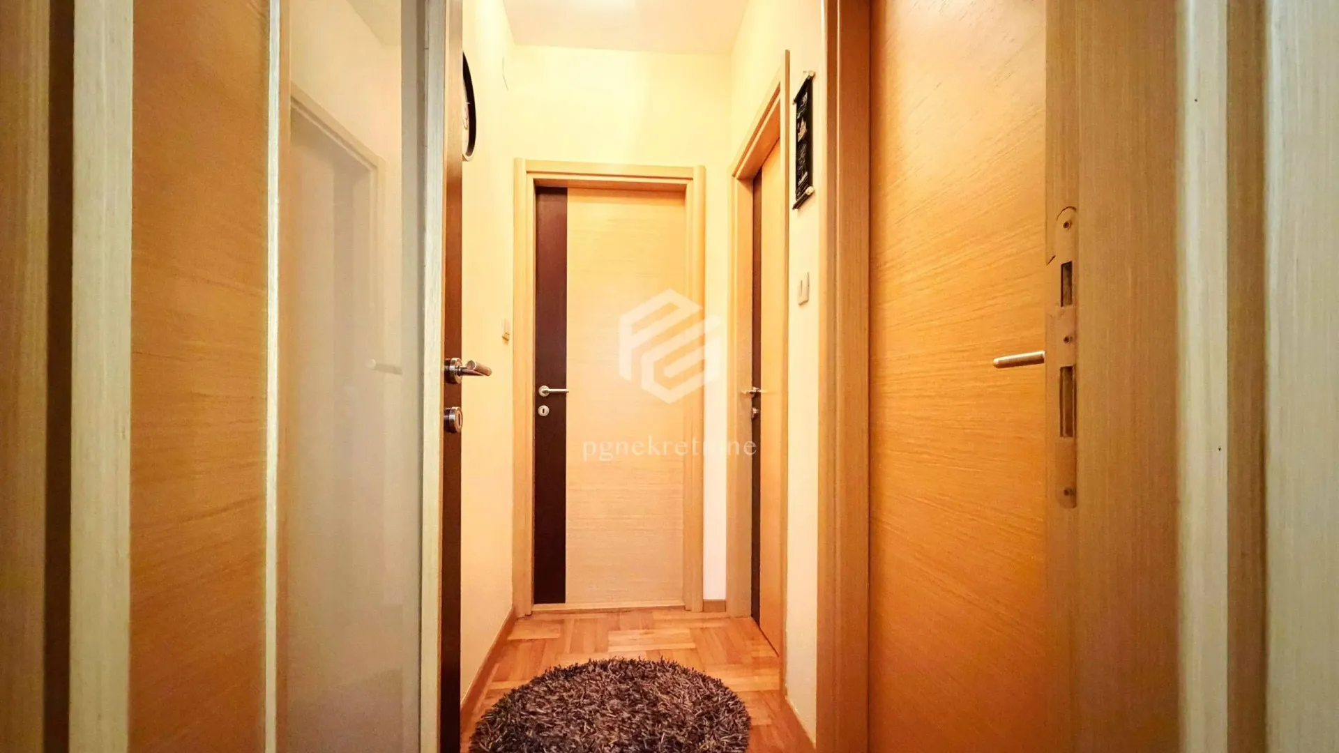 Rent, two bedroom apartment, 68m², Pobrežje, Podgorica