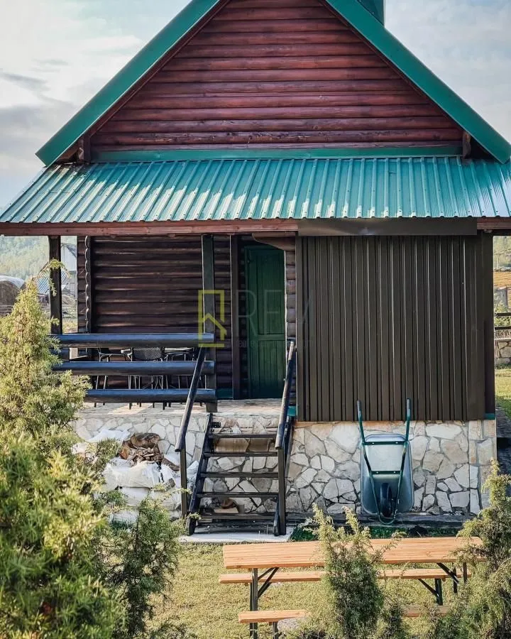 Prodaja, kuća, 74m², Žabljak, Crna Gora