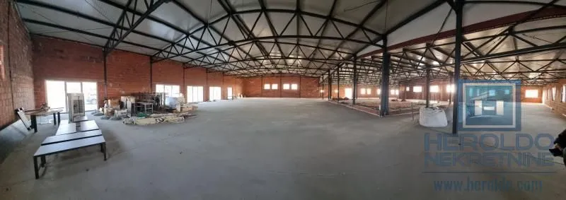 Sale, office space, 2400m², Vranje, Srbija