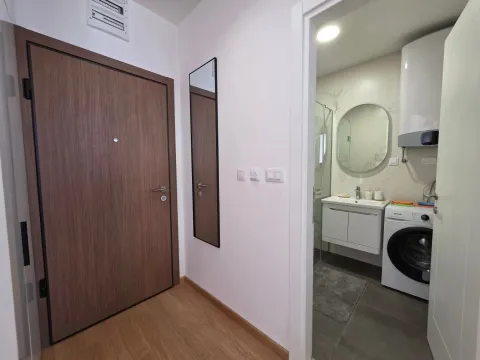 Izdavanje, jednosoban stan, 44m², Bečići, Budva - image 10