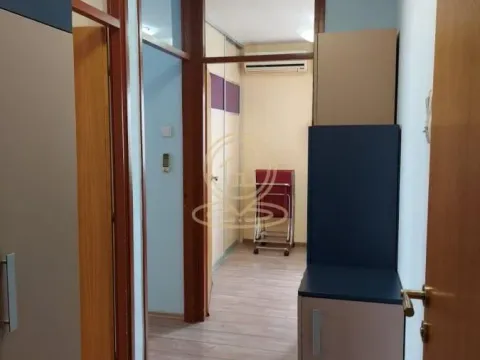 Rent, four bedroom apartment, 115m², Palilula Sve Podlokacije, Beograd - image 30