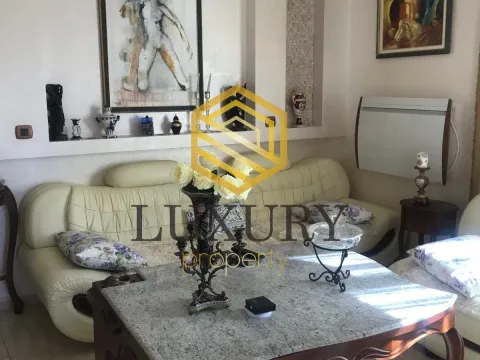 Rent, house, 230m², Bečići, Budva - image 11