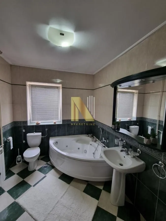 Sale, house, 500m², Telep, Novi Sad Sve Podlokacije
