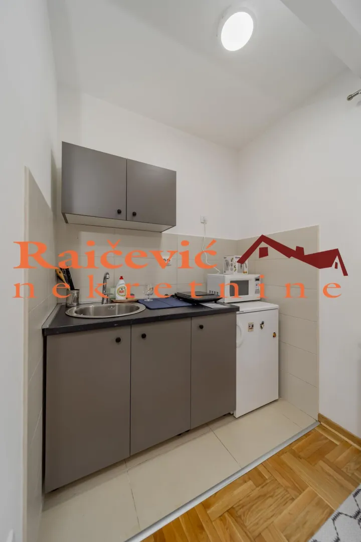 Rent, one bedroom apartment, 30m², Altina, Beograd