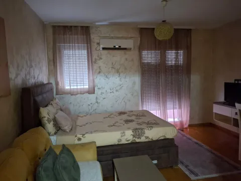Prodaja, jednosoban stan, 29m², Stari Aerodrom, Podgorica - image 3
