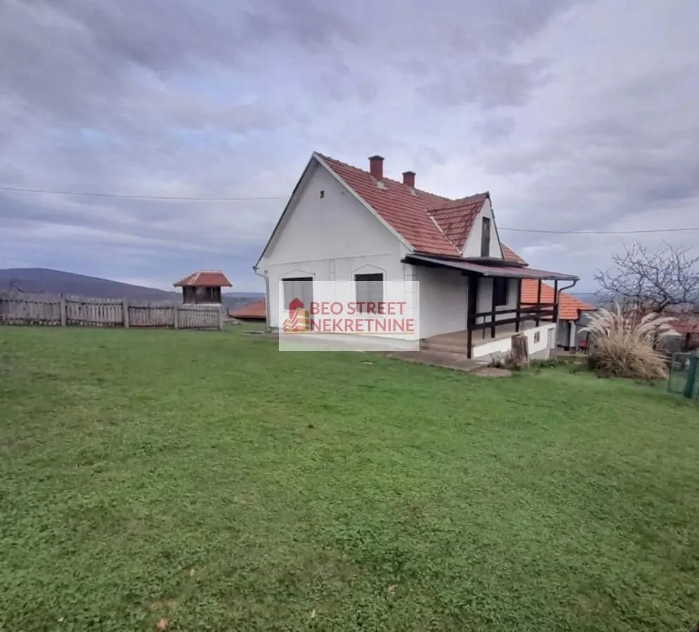 Prodaja, kuća, 135m², Gornji Milanovac, Srbija