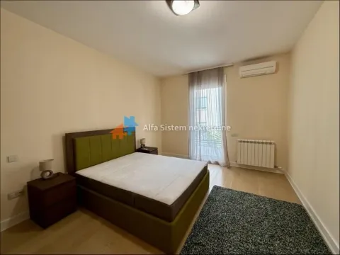 Rent, four bedroom apartment, 185m², Neimar, Vračar Sve Podlokacije - image 18