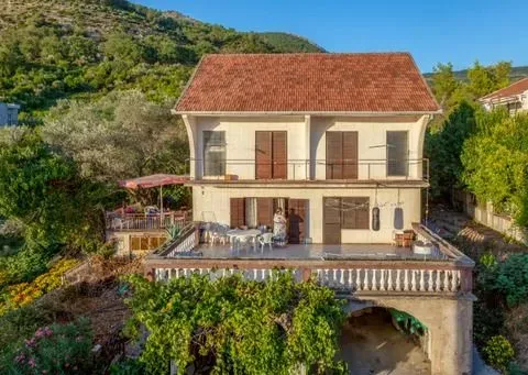 Sale, house, 136m², Tivat, Crna Gora - image 4